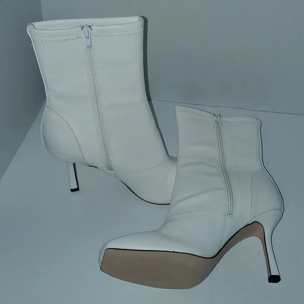 Dove Jewel Ankle Boots Size 9.5 NWOT - Picture 8 of 12